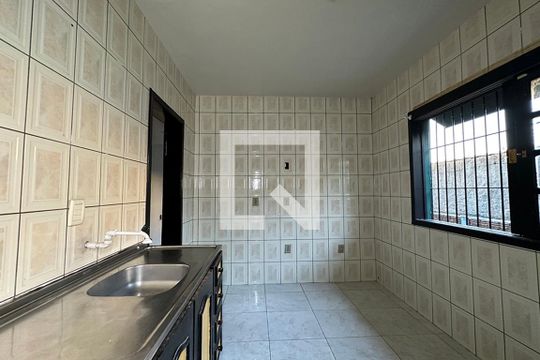 Cozinha de casa à venda com 3 quartos, 140m² em Jardim America, São Leopoldo