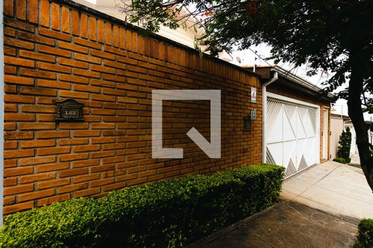 Fachada de casa à venda com 4 quartos, 230m² em Jardim Torres São José, Jundiaí