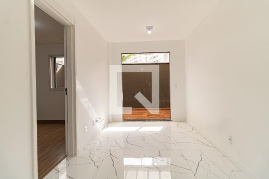 Sala de apartamento à venda com 2 quartos, 51m² em Jardim Santa Emilia, São Paulo