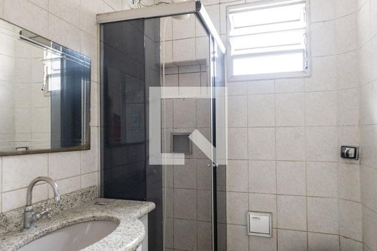 Banheiro Social de casa à venda com 5 quartos, 220m² em Cidade Mãe do Céu, São Paulo