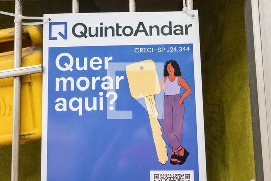 Placa Quinto Andar de casa à venda com 5 quartos, 220m² em Cidade Mãe do Céu, São Paulo