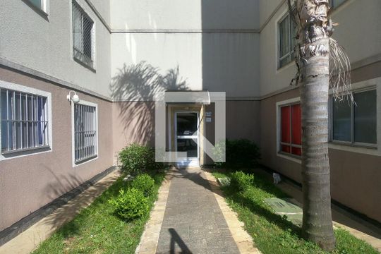 Área comum de apartamento para alugar com 2 quartos, 46m² em Água Chata, Guarulhos