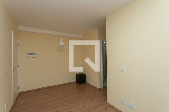 Sala  de apartamento para alugar com 2 quartos, 43m² em Centro, Diadema
