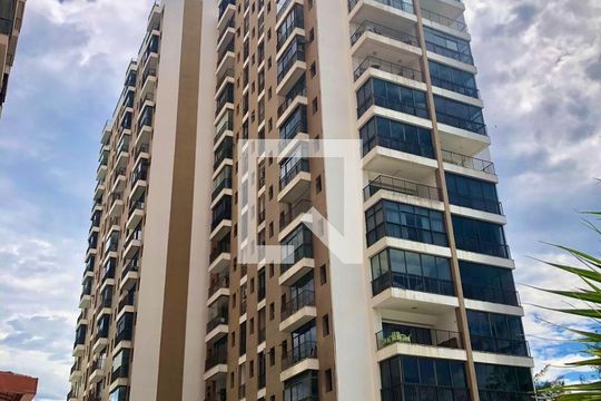 Fachada de apartamento para alugar com 2 quartos, 80m² em Barra da Tijuca, Rio de Janeiro