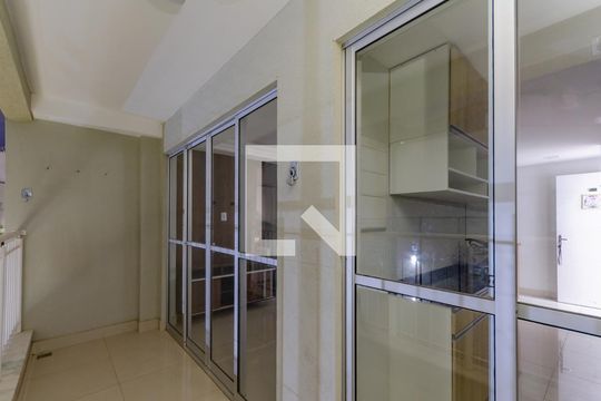 Varanda de apartamento à venda com 3 quartos, 75m² em Jardim Guanabara, Belo Horizonte