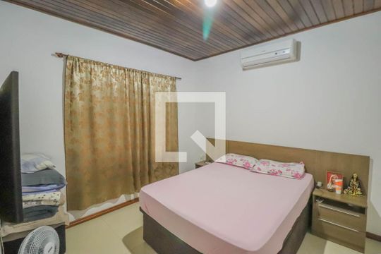 Quarto 1 de casa à venda com 3 quartos, 290m² em Scharlau, São Leopoldo
