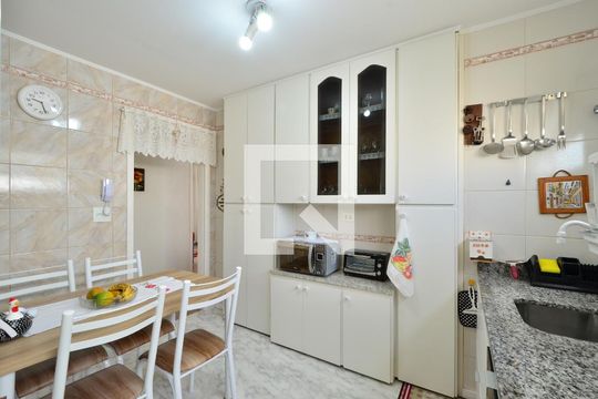 Cozinha de apartamento à venda com 3 quartos, 76m² em Vila Clementino, São Paulo