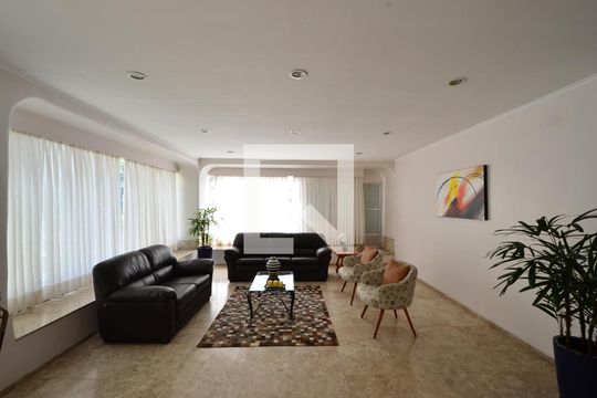 Hall social de apartamento à venda com 3 quartos, 76m² em Vila Clementino, São Paulo