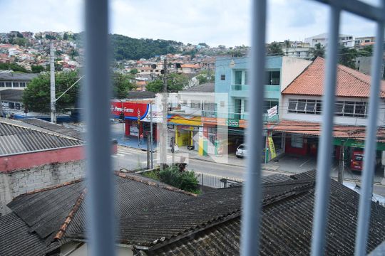 Vista da Cozinha e Área de Serviço de apartamento para alugar com 2 quartos, 65m² em Centro, Cotia
