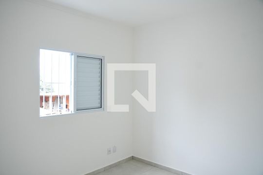 Quarto 2  de apartamento para alugar com 2 quartos, 65m² em Centro, Cotia