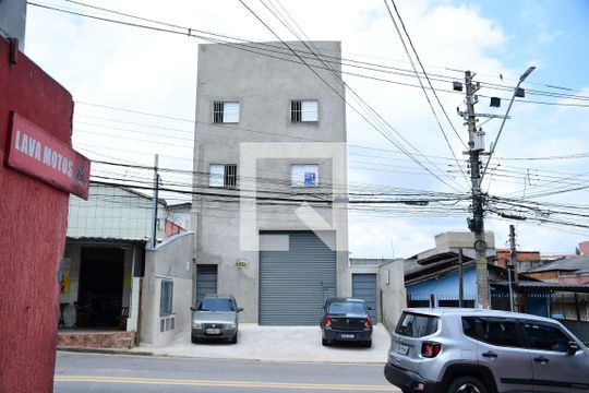 Fachada de apartamento para alugar com 2 quartos, 65m² em Centro, Cotia