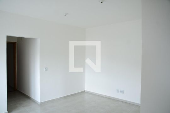 Sala de apartamento para alugar com 2 quartos, 65m² em Centro, Cotia