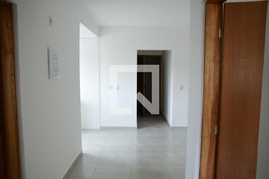 Sala de apartamento para alugar com 2 quartos, 65m² em Centro, Cotia