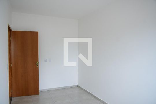 Quarto  de apartamento para alugar com 2 quartos, 65m² em Centro, Cotia