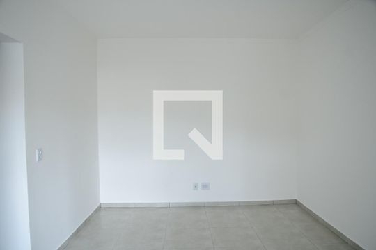 Quarto  de apartamento para alugar com 2 quartos, 65m² em Centro, Cotia