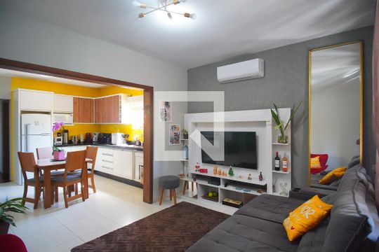Sala de casa à venda com 3 quartos, 150m² em Santo Afonso, Novo Hamburgo