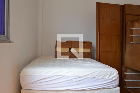 Quarto de apartamento à venda com 1 quarto, 53m² em Taquara, Rio de Janeiro