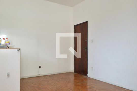 Sala de apartamento à venda com 1 quarto, 53m² em Taquara, Rio de Janeiro