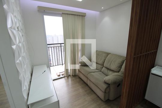 Apartamento para alugar com 2 quartos, 45m² em Vila Antonieta, São Paulo