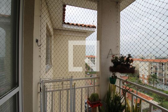 Sacada de apartamento à venda com 3 quartos, 77m² em Morro Santana, Porto Alegre
