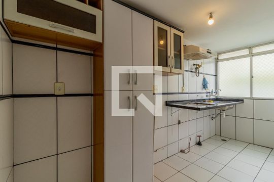 Cozinha de apartamento à venda com 2 quartos, 96m² em Parque Munhoz, São Paulo