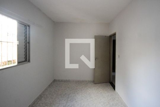 Quarto de casa para alugar com 2 quartos, 70m² em Parque Colonial, São Paulo
