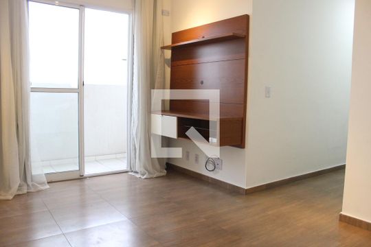 Apartamento para alugar com 2 quartos, 52m² em Parque São Vicente, São Vicente