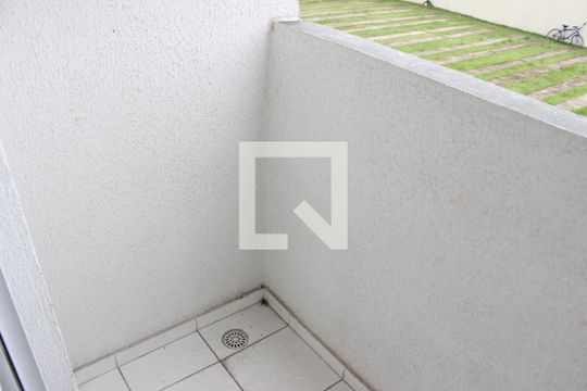 Varanda da Sala de apartamento para alugar com 2 quartos, 52m² em Parque São Vicente, São Vicente