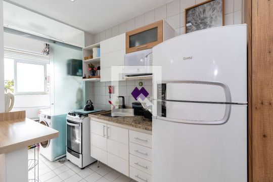 Cozinha de apartamento para alugar com 2 quartos, 53m² em Santana, São Paulo