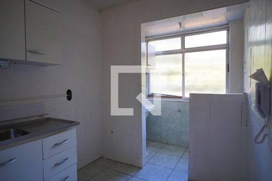 Cozinha de apartamento à venda com 2 quartos, 57m² em Jardim Floresta, Porto Alegre
