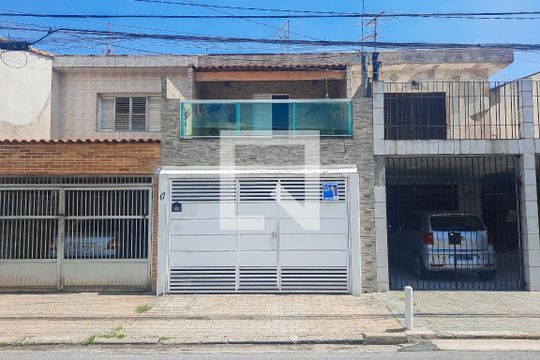 Fachada de casa à venda com 2 quartos, 98m² em Rudge Ramos, São Bernardo do Campo