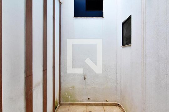 Jardim de Inverno de casa à venda com 3 quartos, 260m² em Jardim Santo Alberto, Santo André