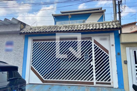 Fachada de casa à venda com 3 quartos, 260m² em Jardim Santo Alberto, Santo André