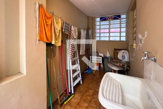 Área de Serviço de casa à venda com 3 quartos, 100m² em Planalto Paulista, São Paulo