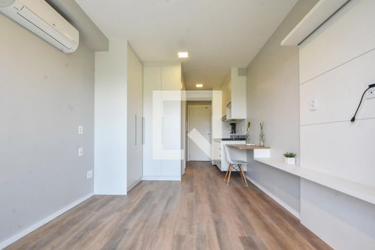 Studio  de kitnet/studio para alugar com 1 quarto, 24m² em Brooklin Paulista, São Paulo