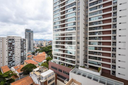 Varanda da Sala - Vista de apartamento à venda com 1 quarto, 30m² em Sumaré, São Paulo