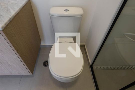 Banheiro da Suíte de apartamento à venda com 1 quarto, 30m² em Sumaré, São Paulo