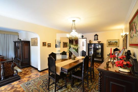 Sala de casa à venda com 3 quartos, 386m² em Planalto Paulista, São Paulo