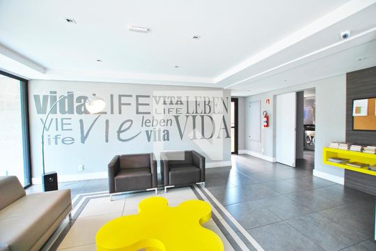 Hall de entrada de apartamento à venda com 2 quartos, 58m² em Camaquã, Porto Alegre