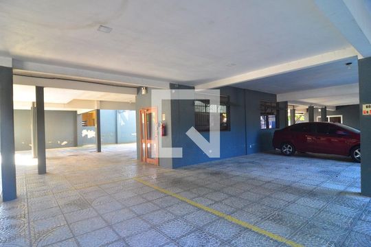 Garagem de apartamento à venda com 2 quartos, 76m² em Nossa Senhora das Graças, Canoas