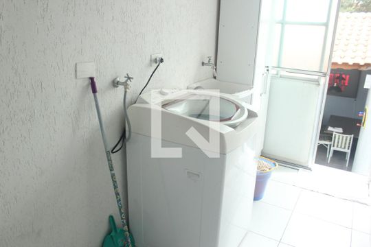 Área de Serviço de casa à venda com 3 quartos, 122m² em Jardim Nosso Lar, São Paulo