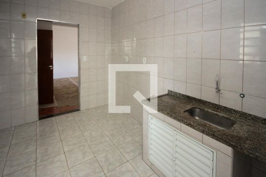 Cozinha de apartamento para alugar com 2 quartos, 68m² em Vila Regente Feijó, São Paulo