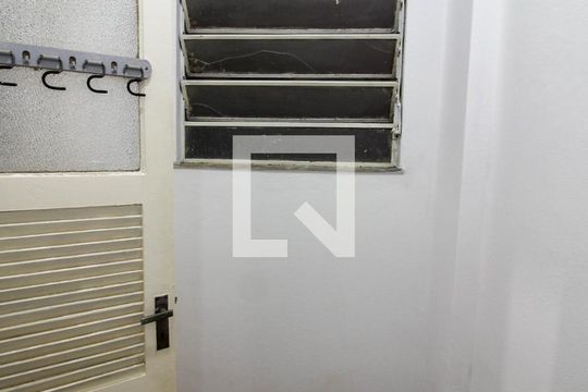 Quarto de Serviço de apartamento para alugar com 2 quartos, 70m² em Tijuca, Rio de Janeiro