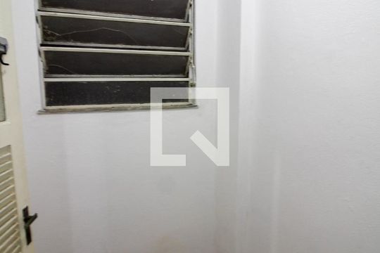 Quarto de Serviço de apartamento para alugar com 2 quartos, 70m² em Tijuca, Rio de Janeiro
