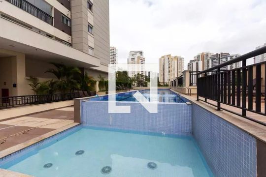 Área comum - Piscina de apartamento para alugar com 3 quartos, 97m² em Vila Andrade, São Paulo