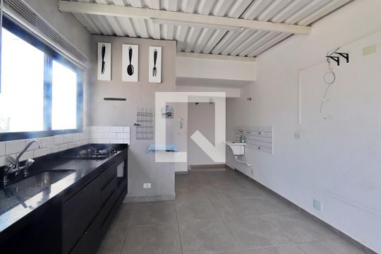 Cozinha de apartamento para alugar com 2 quartos, 99m² em Jardim, Santo André