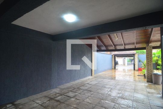 Área comum de casa à venda com 3 quartos, 264m² em Rio Branco, Canoas