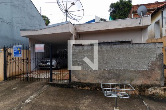 Fachada de casa à venda com 2 quartos, 350m² em Jardim Maria de Fatima, Várzea Paulista
