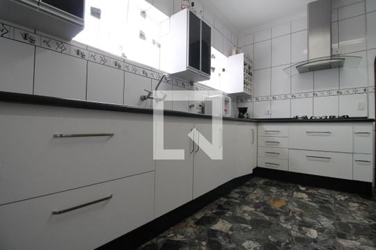Cozinha - Armários de casa à venda com 6 quartos, 400m² em Engenheiro Goulart, São Paulo