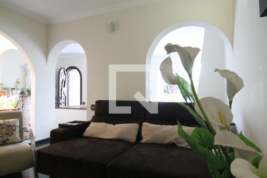 Sala de Estar de casa à venda com 6 quartos, 400m² em Engenheiro Goulart, São Paulo